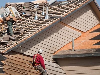 Roof-Damage-from-Hail-Wind-Beware-of-Storm-Chasers